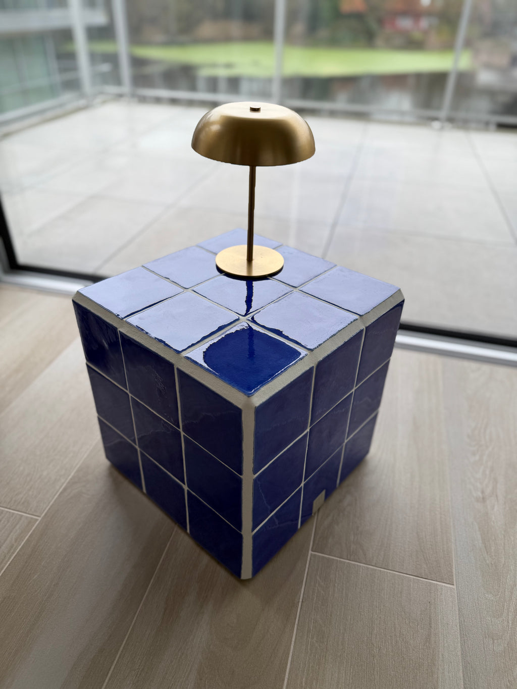 steyart tegeltafel tiledcube belgiandesign interior eyecatcher interieur furniture handcrafted uniekinterieur