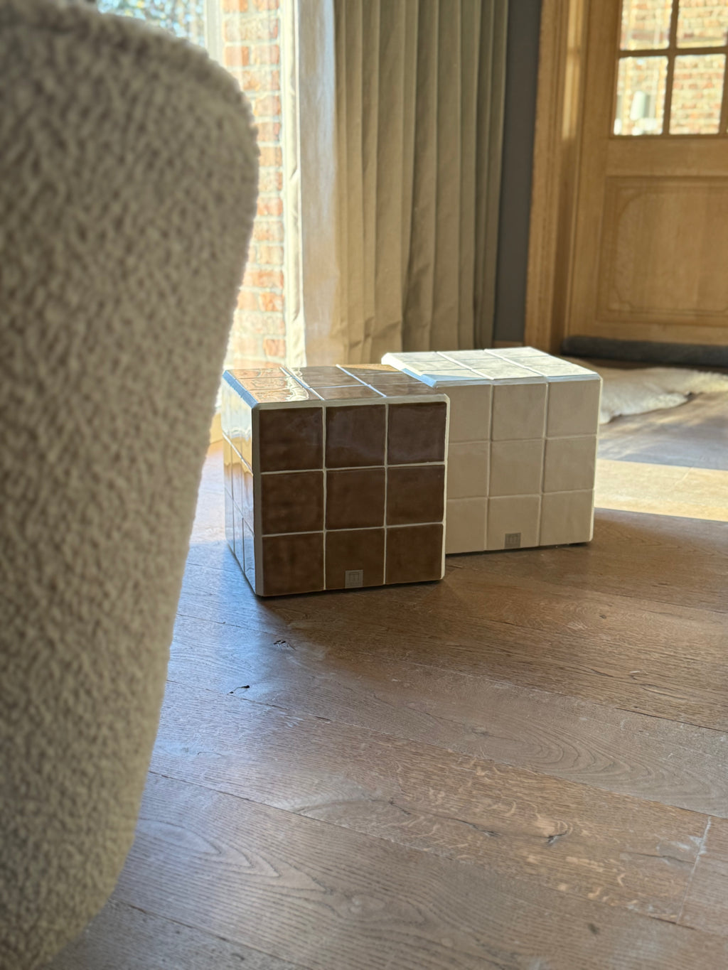 steyart tegeltafel tiledcube belgiandesign interior eyecatcher interieur furniture handcrafted uniekinterieur