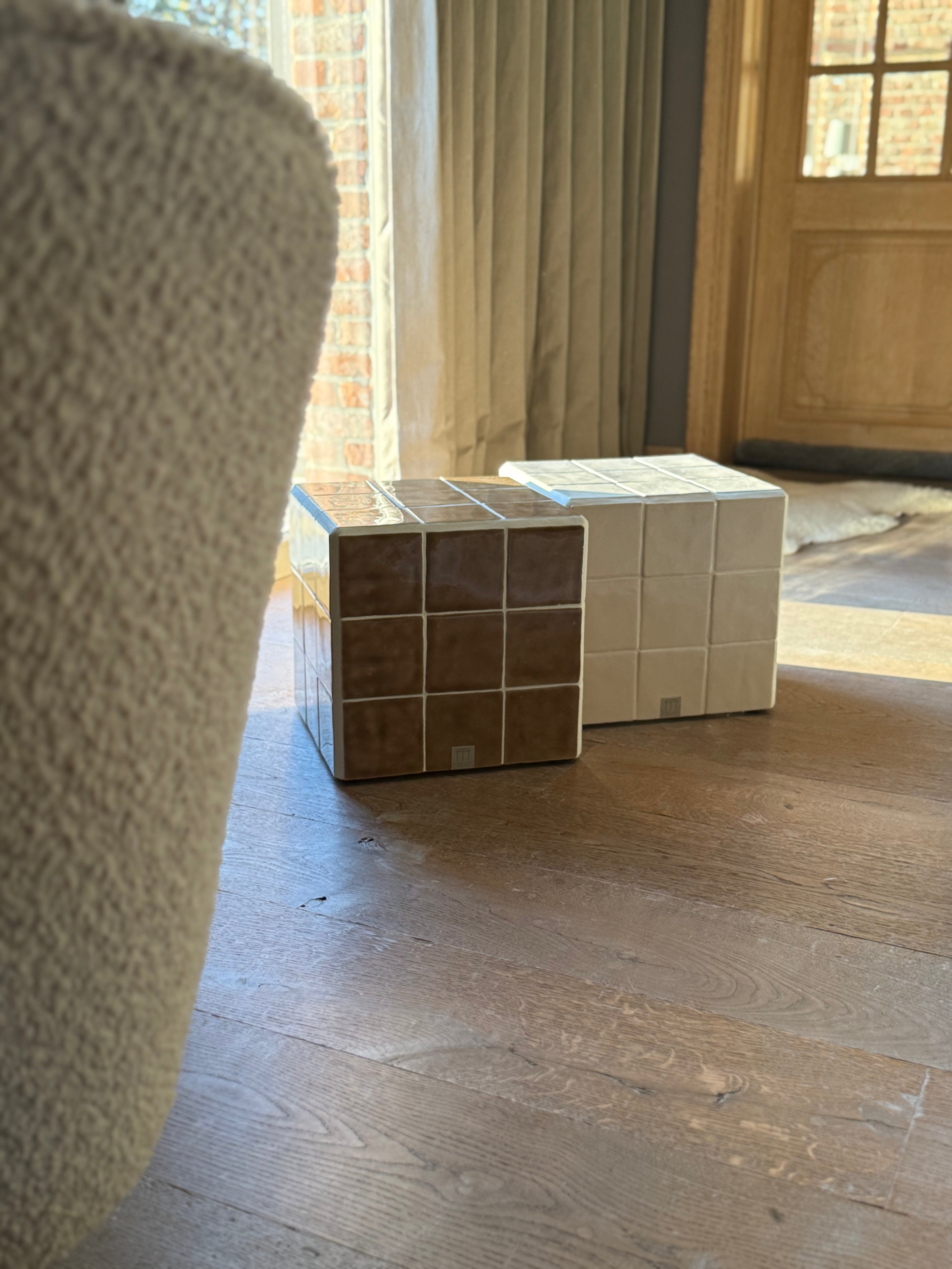 steyart tegeltafel tiledcube belgiandesign interior eyecatcher interieur furniture handcrafted uniekinterieur