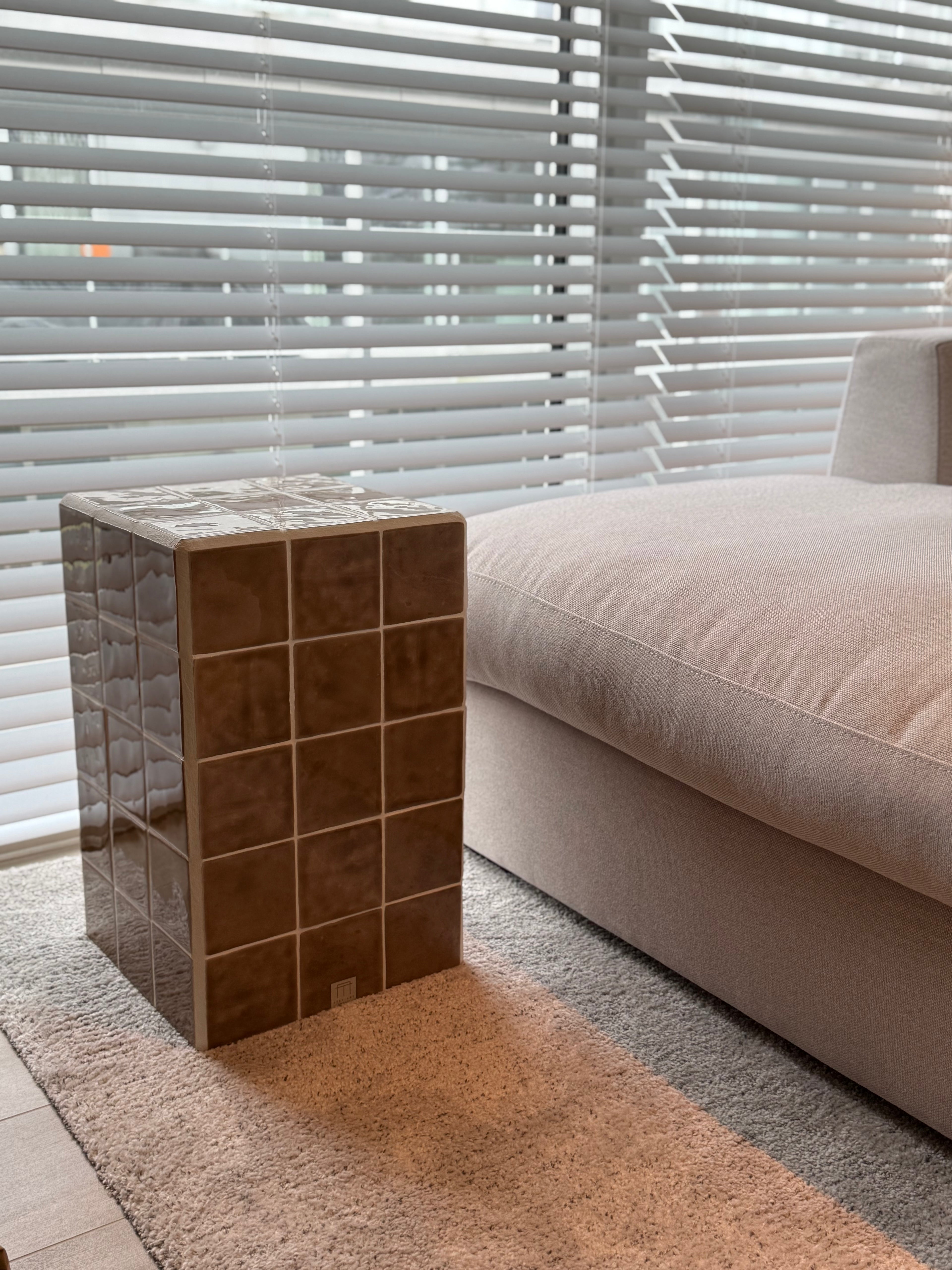 steyart tegeltafel tiledcube belgiandesign interior eyecatcher interieur furniture handcrafted uniekinterieur